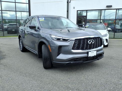 Certified 2025 INFINITI QX60 Pure AWD/4WD image 3