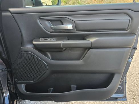 New 2026 RAM 1500 Express AWD/4WD image 36