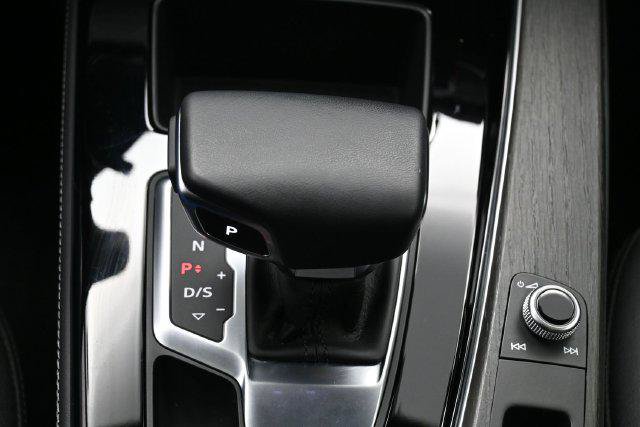 Used 2024 Audi A5 2.0T Premium Plus w/ Premium Plus AWD/4WD image 25