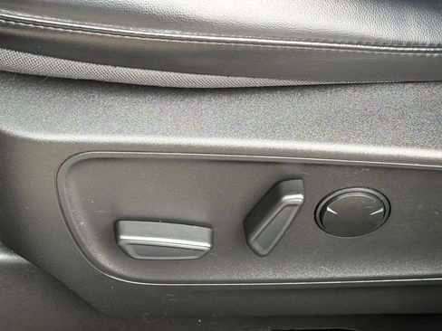 Certified 2023 Ford Escape ST-Line image 7