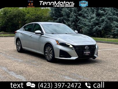 Used 2023 Nissan Altima 2.5 SV