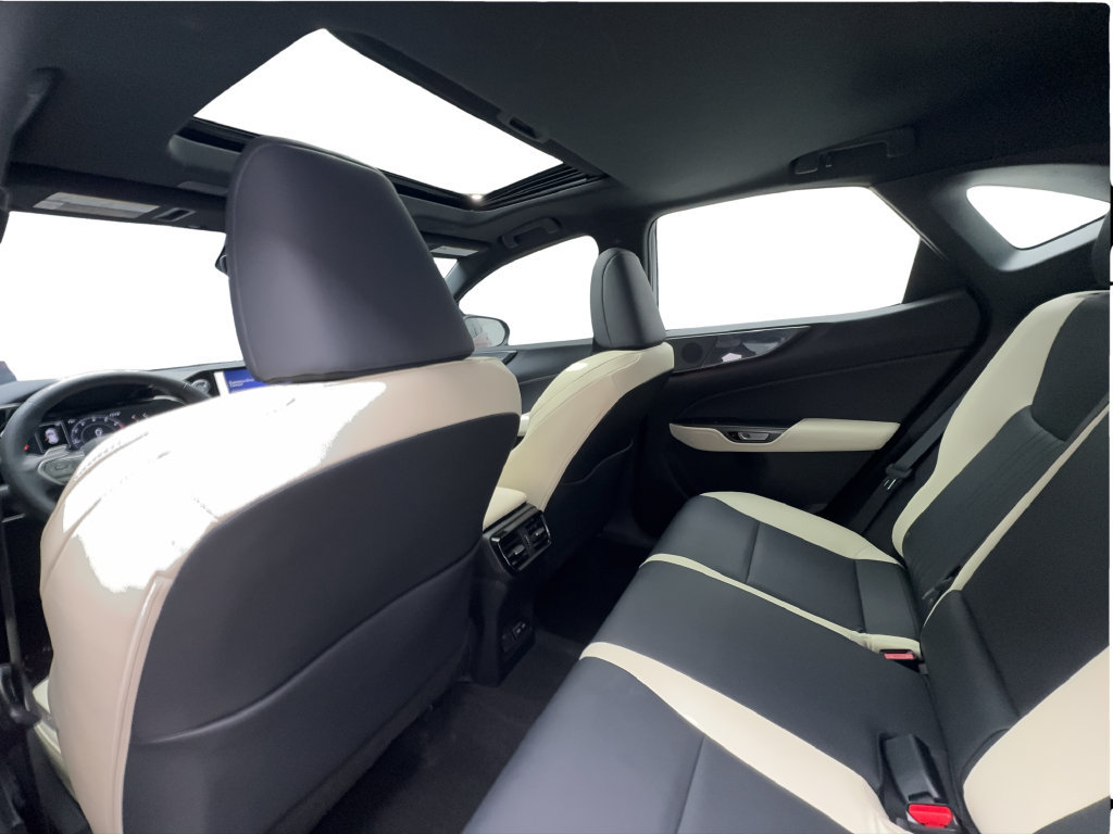Used 2023 Lexus NX 350 AWD image 26