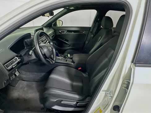 Used 2025 Honda Civic Sport image 13