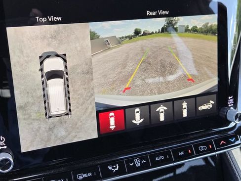New 2026 Jeep Grand Wagoneer Limited AWD/4WD image 18