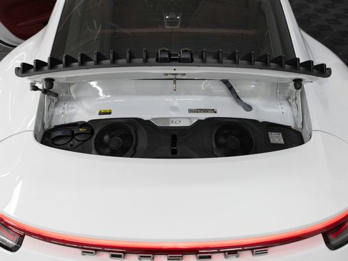 Certified 2023 Porsche 911 Carrera RWD image 34