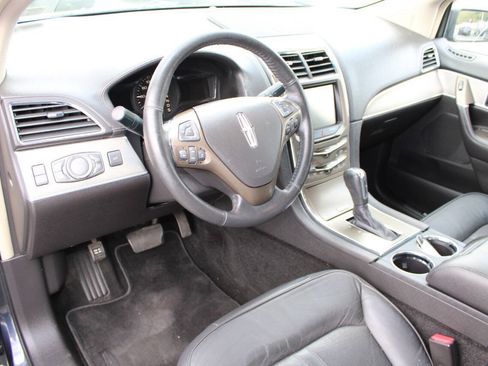 Used 2013 Lincoln MKX AWD image 13
