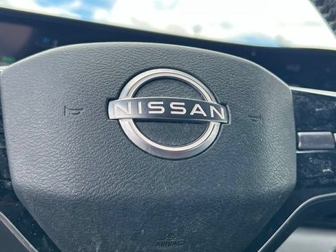Used 2023 Nissan Ariya FWD image 20