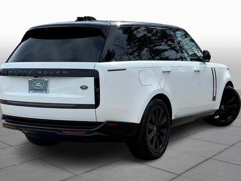 Used 2023 Land Rover Range Rover SE AWD/4WD image 12