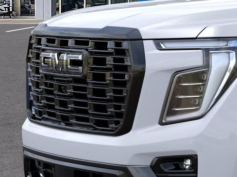 New 2026 GMC Yukon Denali Ultimate AWD/4WD image 13