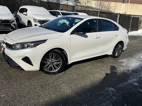 Used 2022 Kia Forte GT-Line image 1