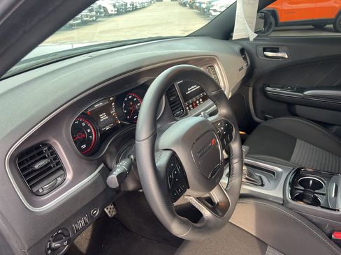 Used 2022 Dodge Charger GT image 25