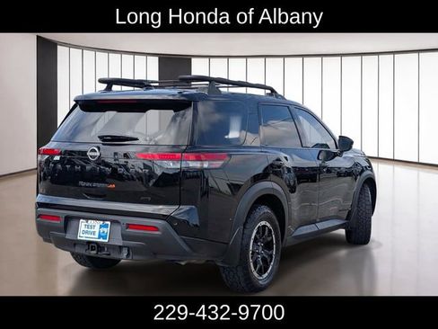 Used 2024 Nissan Pathfinder Rock Creek AWD/4WD image 6