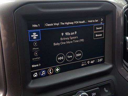 Used 2025 Chevrolet Silverado 1500 Custom image 16