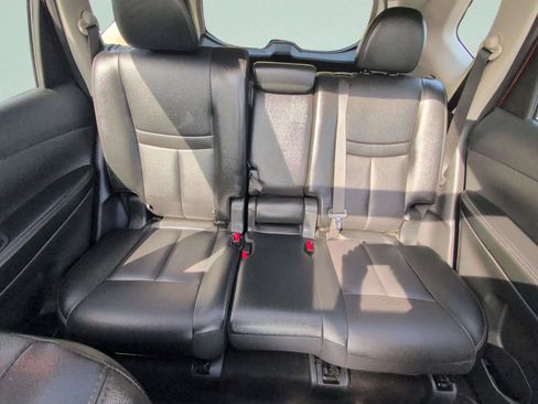 Used 2019 Nissan Rogue SL w/ Premium Package AWD/4WD image 33