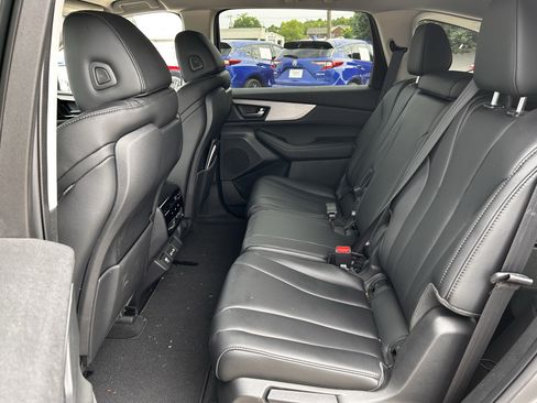 Used 2023 Acura MDX SH-AWD image 5