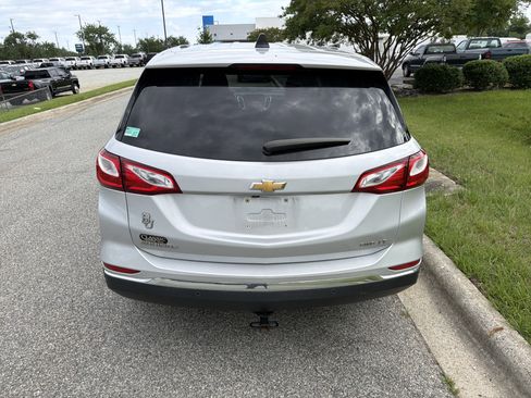 Used 2019 Chevrolet Equinox LT AWD/4WD image 9