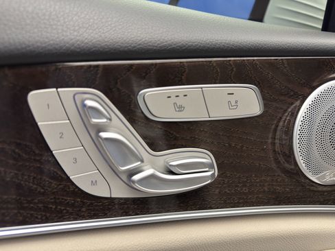 Used 2020 Mercedes-Benz E 450 4MATIC Sedan image 13