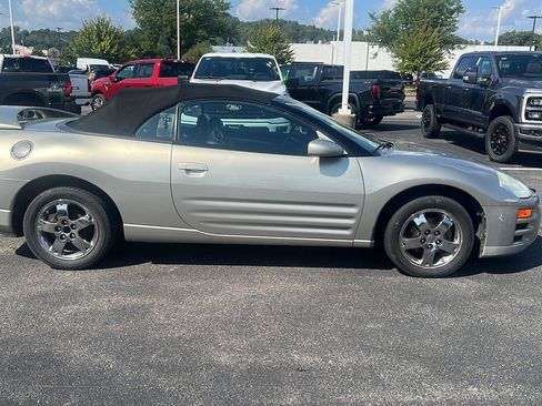Used 2005 Mitsubishi Eclipse GS FWD image 4