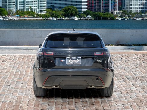 Used 2021 Land Rover Range Rover Velar S image 12