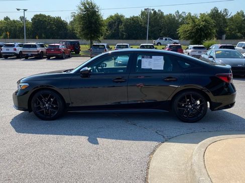 Used 2025 Honda Civic Sport image 4