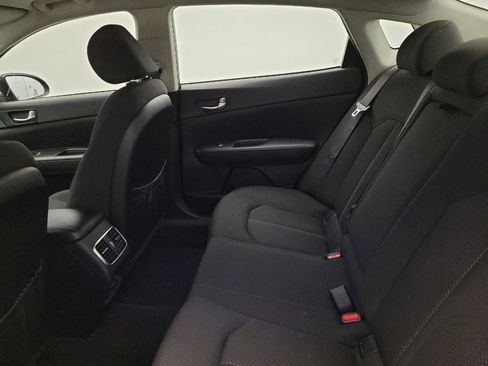 Used 2018 Kia Optima Premium w/ Convenience Package image 18