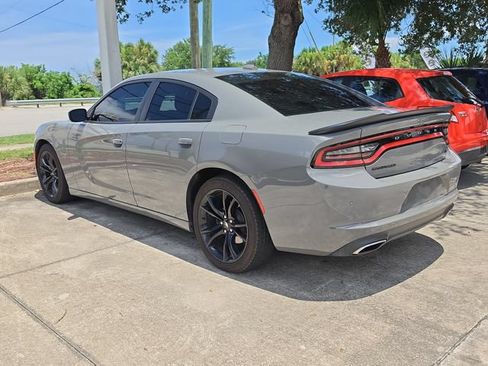 Used 2018 Dodge Charger R/T w/ Blacktop Package RWD image 3