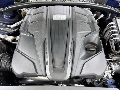 Used 2023 Porsche Macan GTS image 28