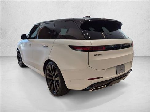 New 2027 Land Rover Range Rover Sport Dynamic SE AWD/4WD image 8