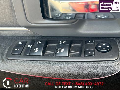 Used 2024 RAM 1500 Classic SLT RWD image 28