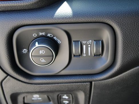 New 2026 RAM 1500 Rebel w/ Rebel Level 2 Equipment Group AWD/4WD image 30