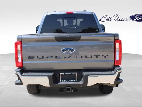 Used 2024 Ford F250 XLT AWD/4WD image 6