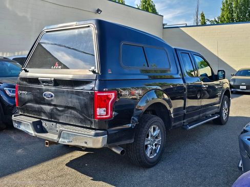 Used 2017 Ford F150 XLT w/ Equipment Group 302A Luxury AWD/4WD image 7