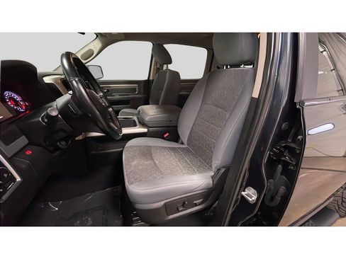 Used 2019 RAM 1500 Warlock AWD/4WD image 9