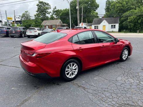 Used 2025 Toyota Camry LE FWD image 6