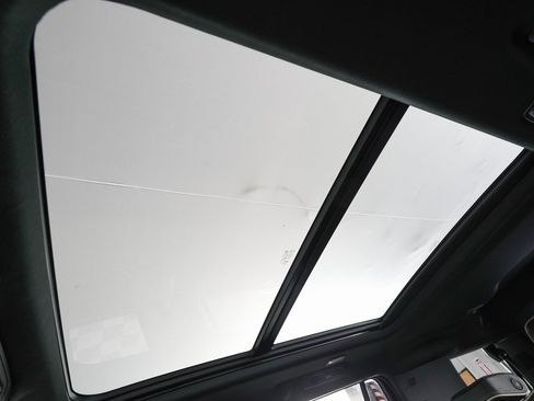 Used 2026 GMC Yukon Denali Ultimate w/ LPO, Floor Liner Package image 29