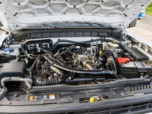 Used 2022 Ford Bronco Black Diamond image 10