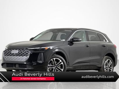 Used 2025 Audi Q5 Premium w/ 19" Wheel Package