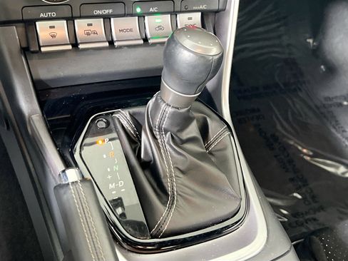 Used 2024 Toyota GR86 Premium image 16