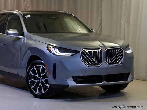 Certified 2026 BMW X3 xDrive30i AWD/4WD image 2
