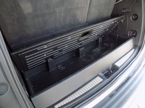 Used 2019 GMC Yukon Denali AWD/4WD image 26