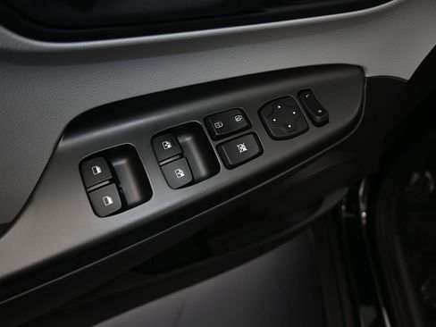 Used 2023 Hyundai Kona SEL image 12