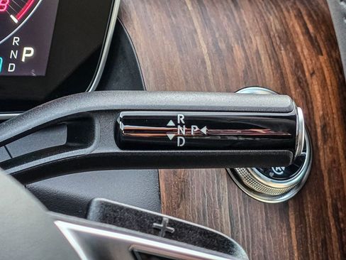 New 2025 Mercedes-Benz GLC 300 4MATIC image 24