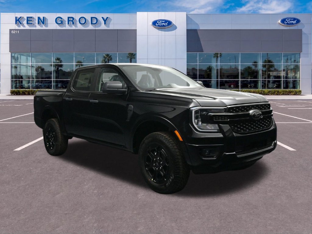 New 2026 Ford Ranger XLT w/ Black Appearance Package AWD/4WD 360° Tour