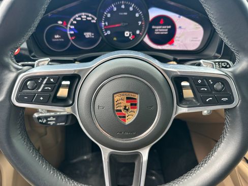 Certified 2023 Porsche Cayenne Platinum Edition AWD/4WD image 23