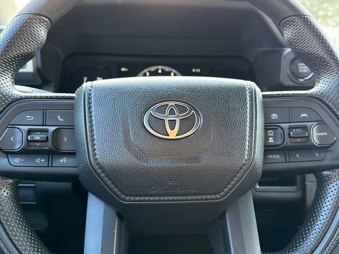 Used 2026 Toyota Tacoma SR AWD/4WD image 29