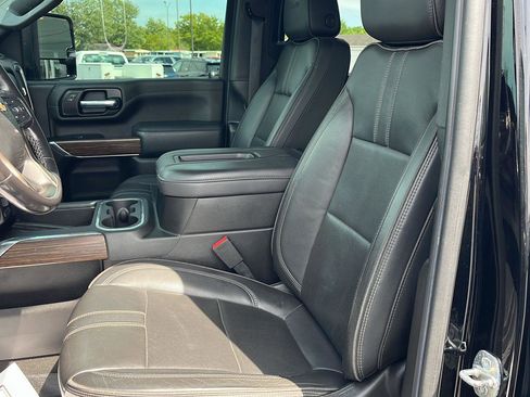 Used 2022 Chevrolet Silverado 3500 High Country w/ Safety Package II AWD/4WD image 20