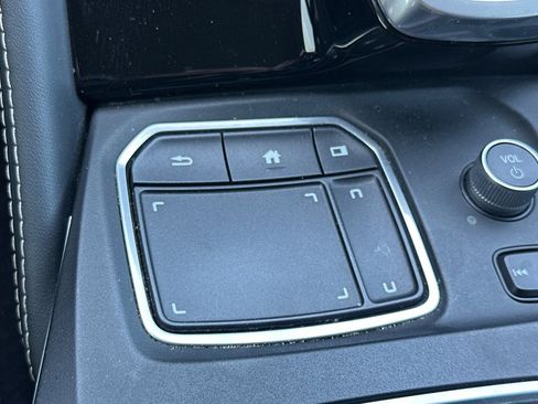 Used 2023 Acura MDX SH-AWD w/ Advance Package image 31