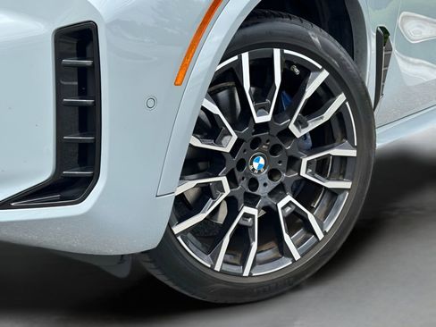 Certified 2025 BMW X5 sDrive40i w/ M Sport Package RWD image 26