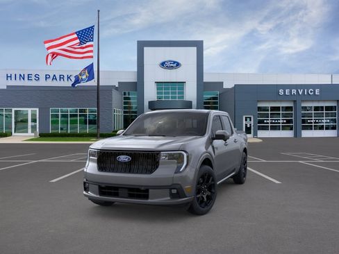 New 2026 Ford Maverick Lobo AWD/4WD image 2