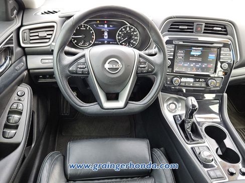 Used 2023 Nissan Maxima Platinum w/ Sport Mat Group image 12
